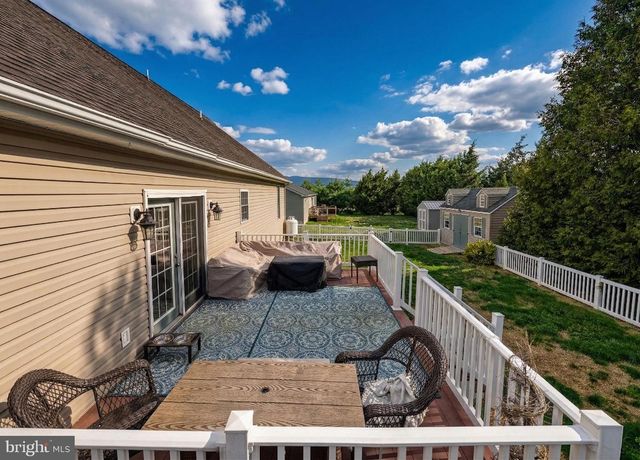 154 W WANDA ST, Stanley, VA 22851