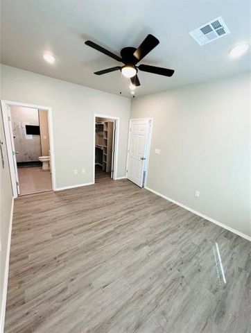 300 NW 122nd Street A & B, Oklahoma City, OK 73114