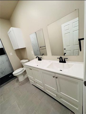 300 NW 122nd Street A & B, Oklahoma City, OK 73114