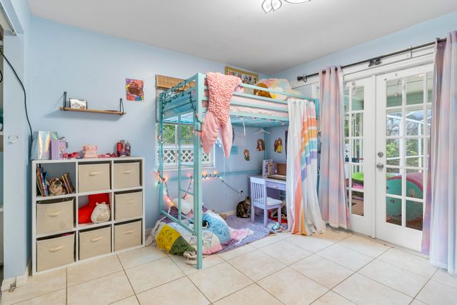 129 38th Court, Vero Beach, FL 32968