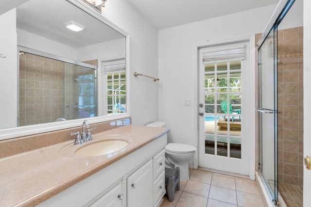 129 38th Court, Vero Beach, FL 32968