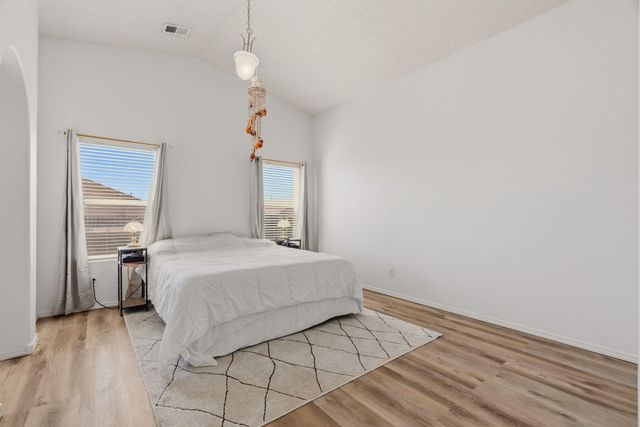 32 Salida Del Sol, Los Lunas, NM 87031