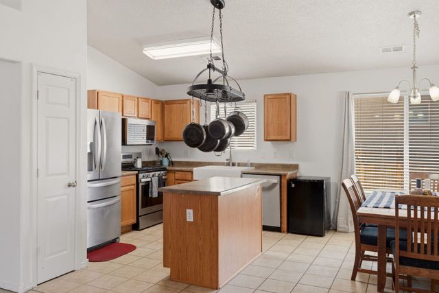 32 Salida Del Sol, Los Lunas, NM 87031
