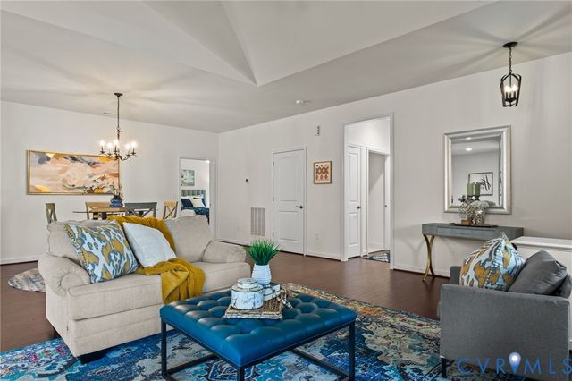 1838 Providence Villas Ct, North Chesterfield, VA 23236