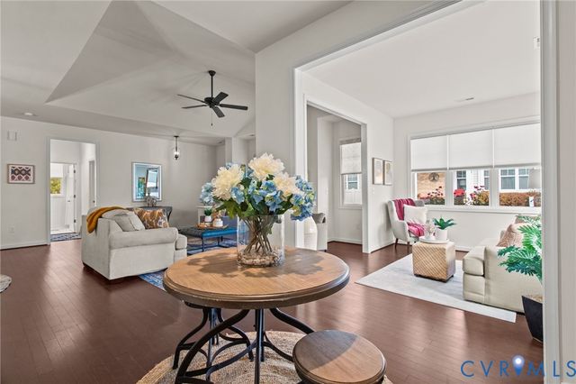 1838 Providence Villas Ct, North Chesterfield, VA 23236