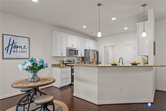 1838 Providence Villas Ct, North Chesterfield, VA 23236