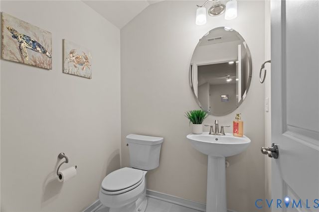 1838 Providence Villas Ct, North Chesterfield, VA 23236