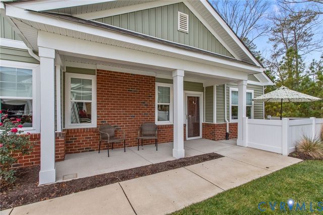 1838 Providence Villas Ct, North Chesterfield, VA 23236