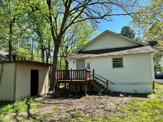 1012 W Huntington Avenue, Jonesboro, AR 72401