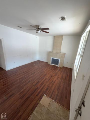 1012 W Huntington Avenue, Jonesboro, AR 72401