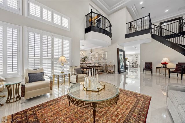 10721 Capesthorne Way, Las Vegas, NV 89135