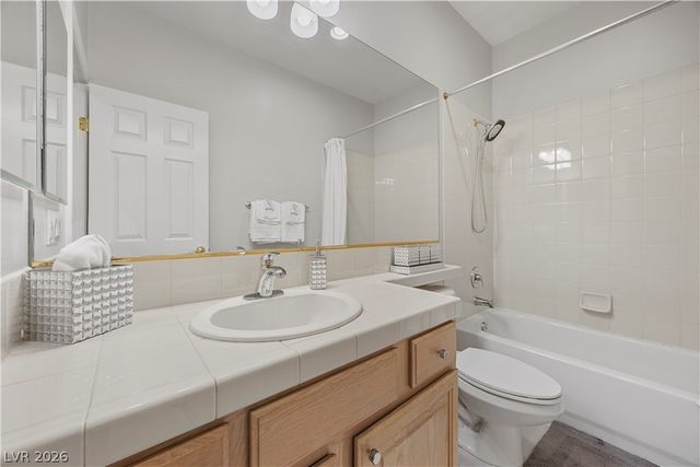 10721 Capesthorne Way, Las Vegas, NV 89135