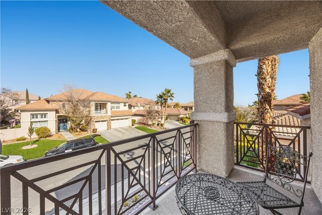 10721 Capesthorne Way, Las Vegas, NV 89135