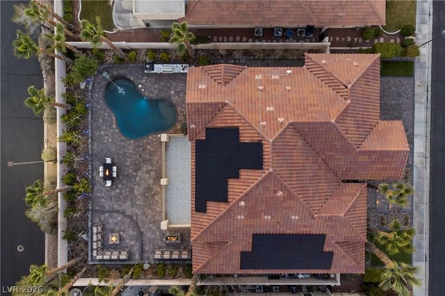 10721 Capesthorne Way, Las Vegas, NV 89135