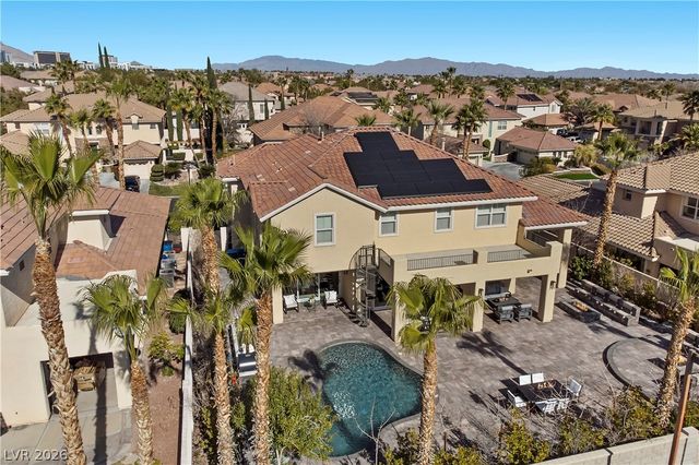 10721 Capesthorne Way, Las Vegas, NV 89135