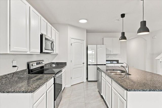 2934 LONG POND DRIVE, Lakeland, FL 33811