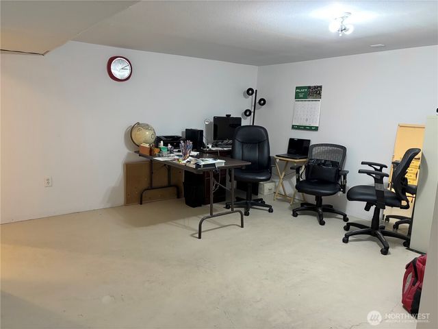 426 E Brown Avenue, Moses Lake, WA 98837