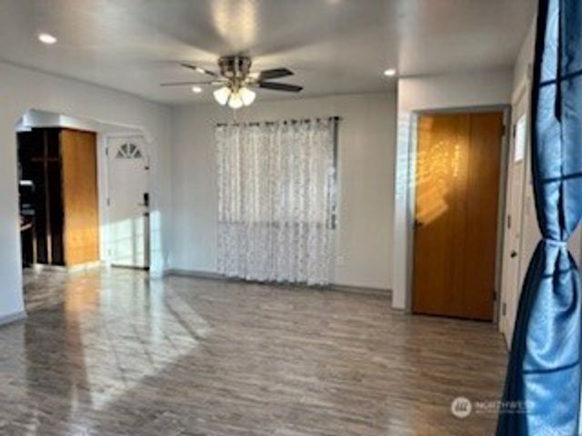 426 E Brown Avenue, Moses Lake, WA 98837