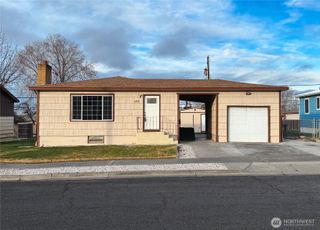 426 E Brown Avenue, Moses Lake, WA 98837