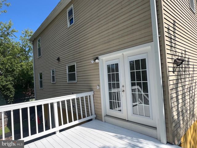 6012 PEPCO CT, Woodbridge, VA 22193