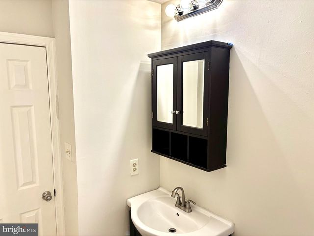 6012 PEPCO CT, Woodbridge, VA 22193