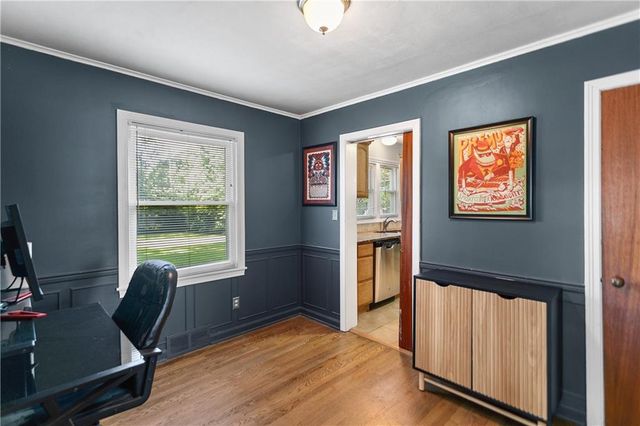 217 W 96th Terrace, Kansas City, MO 64114