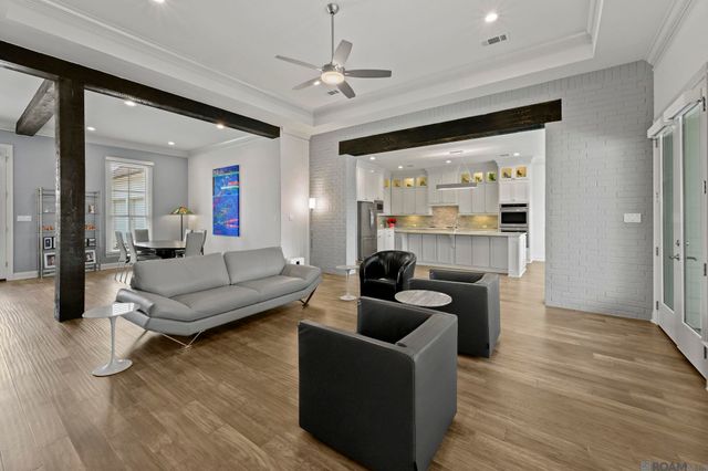 42387 Greens View Dr, Gonzales, LA 70737