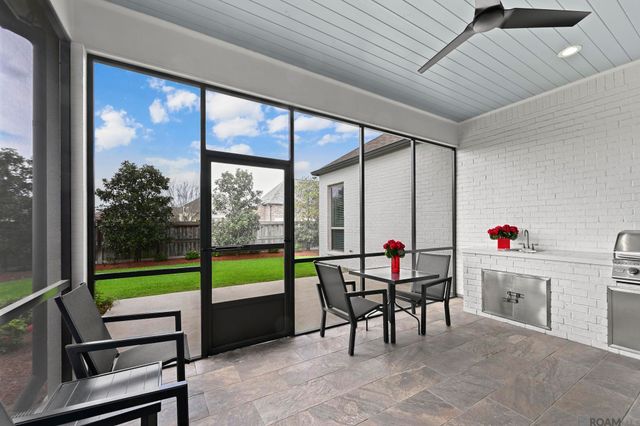 42387 Greens View Dr, Gonzales, LA 70737