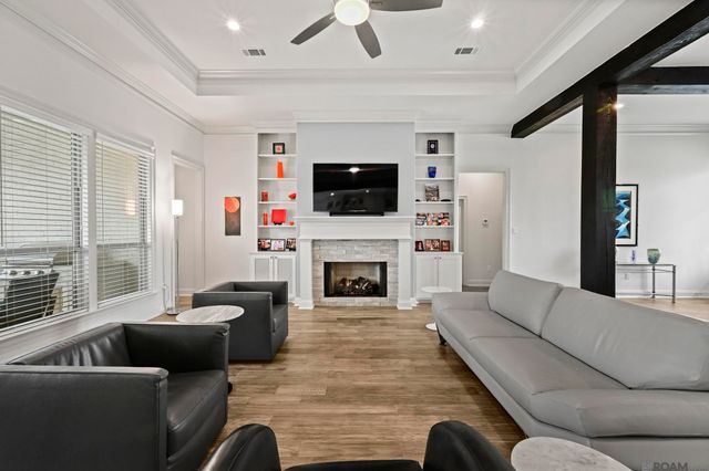 42387 Greens View Dr, Gonzales, LA 70737