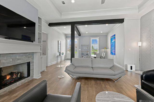 42387 Greens View Dr, Gonzales, LA 70737