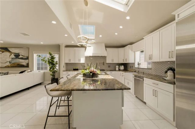 7726 W 79th, Playa Del Rey, CA 90293