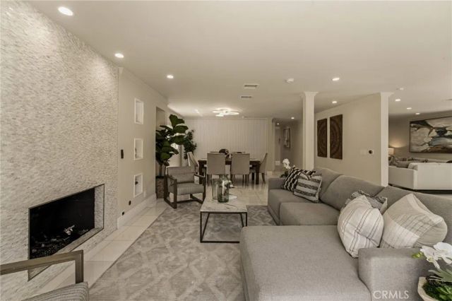7726 W 79th, Playa Del Rey, CA 90293