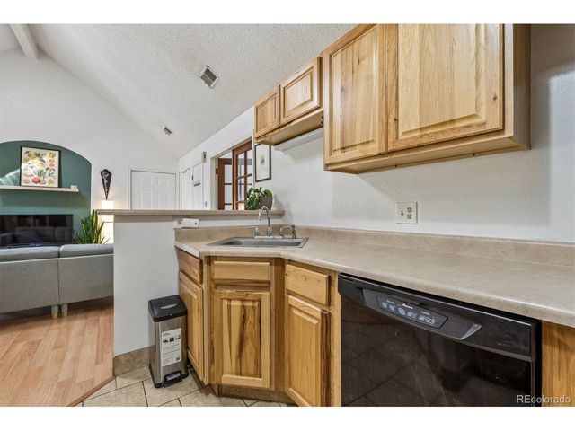 4725 Spine Rd F, Boulder, CO 80301