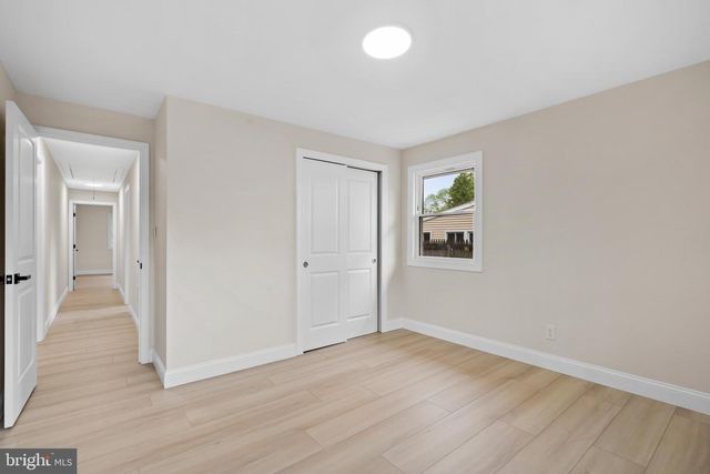 308 KENWOOD DR, Moorestown, NJ 08057