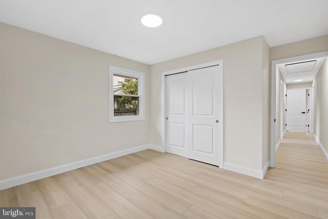 308 KENWOOD DR, Moorestown, NJ 08057