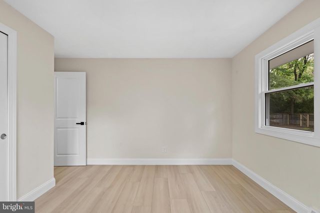 308 KENWOOD DR, Moorestown, NJ 08057