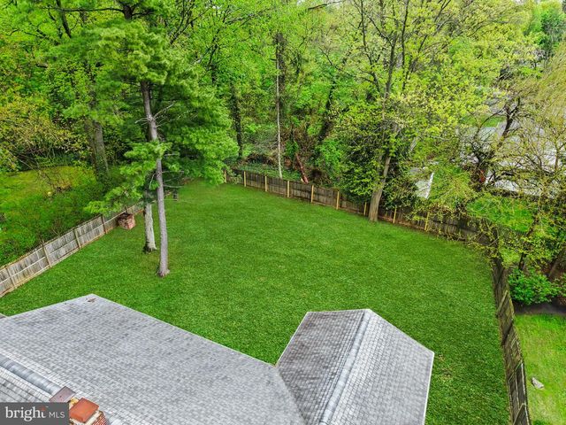 308 KENWOOD DR, Moorestown, NJ 08057