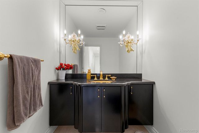 26143 E River Road, Grosse Ile Township, MI 48138