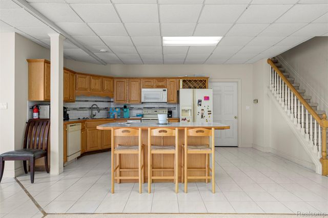 26143 E River Road, Grosse Ile Township, MI 48138