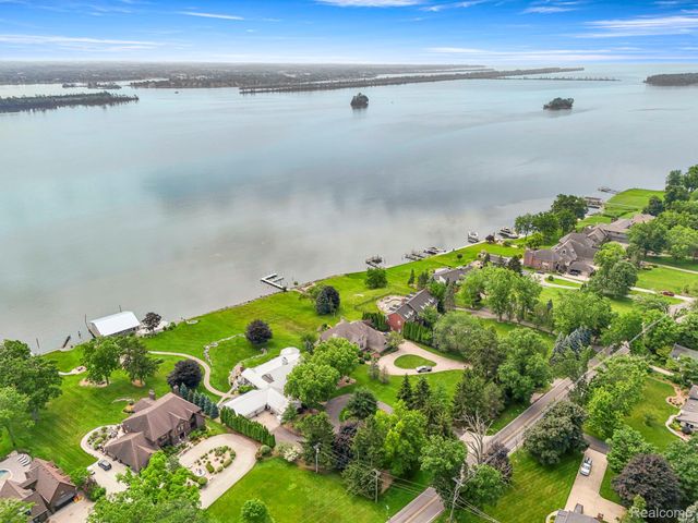 26143 E River Road, Grosse Ile Township, MI 48138