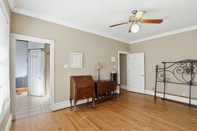 1409 Virginia Place, Fort Worth, TX 76107