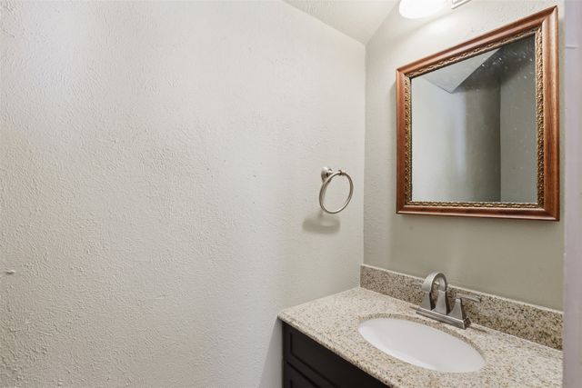 1409 Virginia Place, Fort Worth, TX 76107