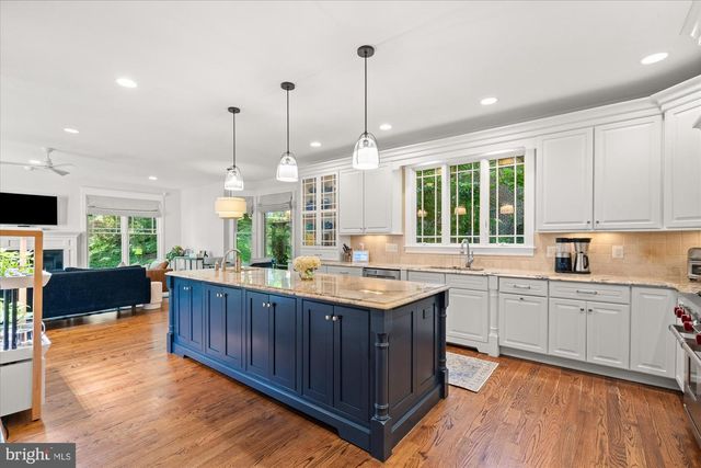 3939 N WAKEFIELD ST, Arlington, VA 22207