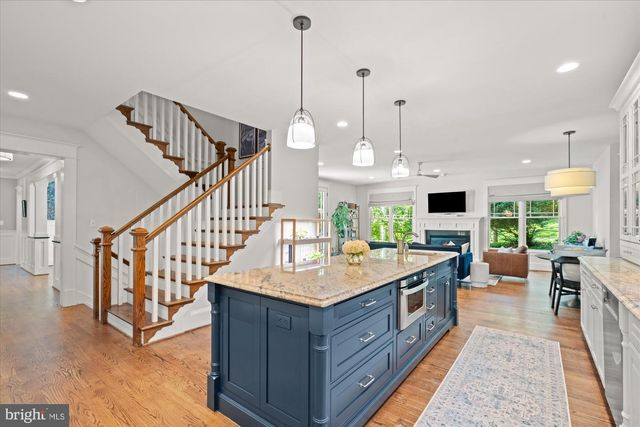 3939 N WAKEFIELD ST, Arlington, VA 22207