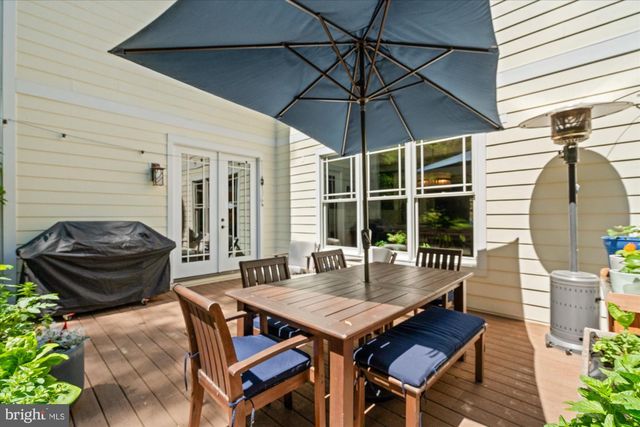 3939 N WAKEFIELD ST, Arlington, VA 22207