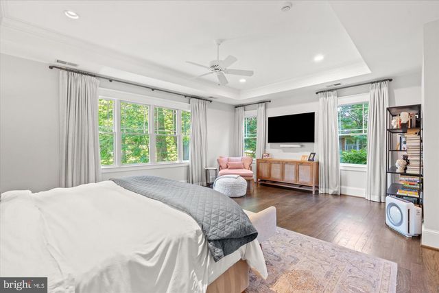 3939 N WAKEFIELD ST, Arlington, VA 22207