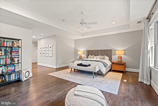 3939 N WAKEFIELD ST, Arlington, VA 22207
