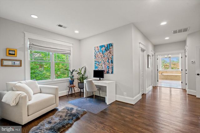 3939 N WAKEFIELD ST, Arlington, VA 22207