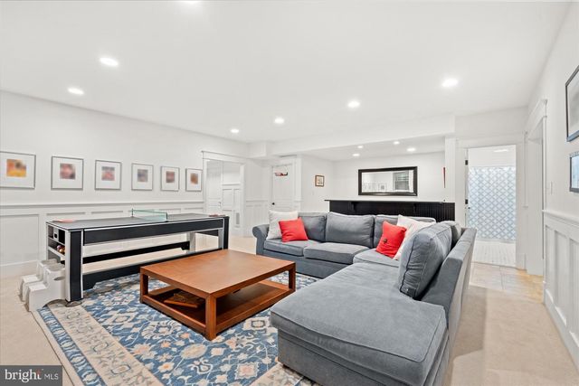 3939 N WAKEFIELD ST, Arlington, VA 22207