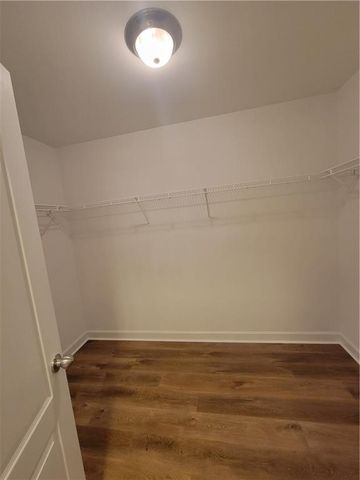 1806 Shiloh Valley Court NW, Kennesaw, GA 30144